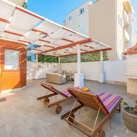 Apartamento Nika Solitudo